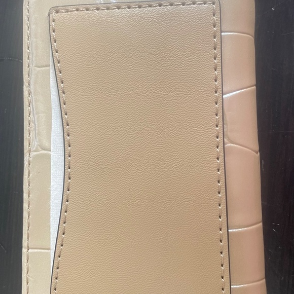 MICHAEL MICHAEL KORS Small size Logo Wallet - Picture 2 of 3